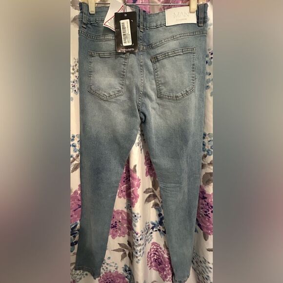 BoohooMAN Men's Distressed Light Blue Jeans Size 32R New with Tags - Picture 5 of 10